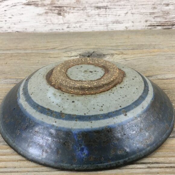 Vintage Studio Pottery LOVE Shallow Bowl Blue & Beige Handcrafted Typography Art - Picture 4 of 8